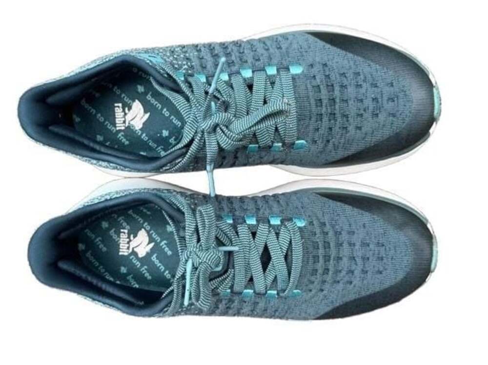 rabbit Dream Chaser Women's Blue Running Shoes worn twice. 9.5 w/ box - Picture 6 of 11